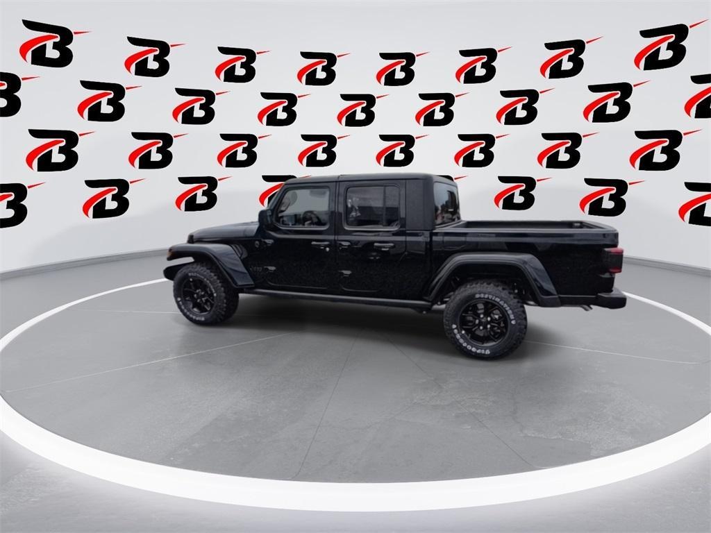 new 2025 Jeep Gladiator car, priced at $50,668