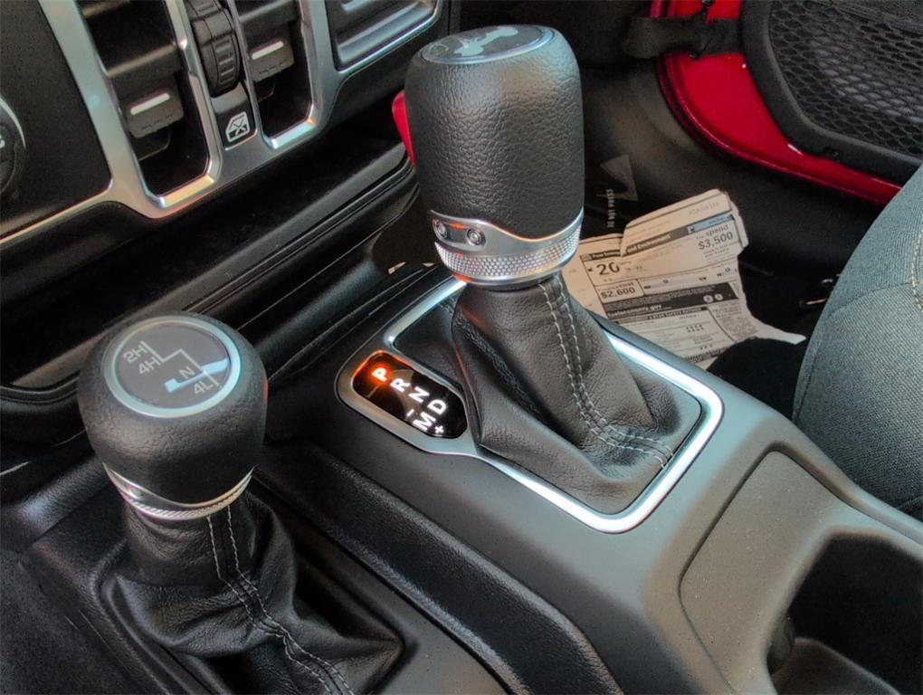 new 2025 Jeep Wrangler car, priced at $47,031