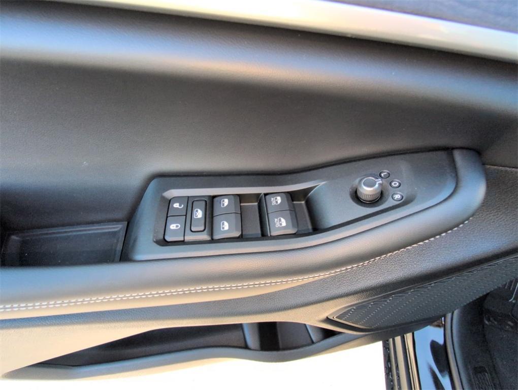 new 2025 Jeep Grand Cherokee L car, priced at $50,120
