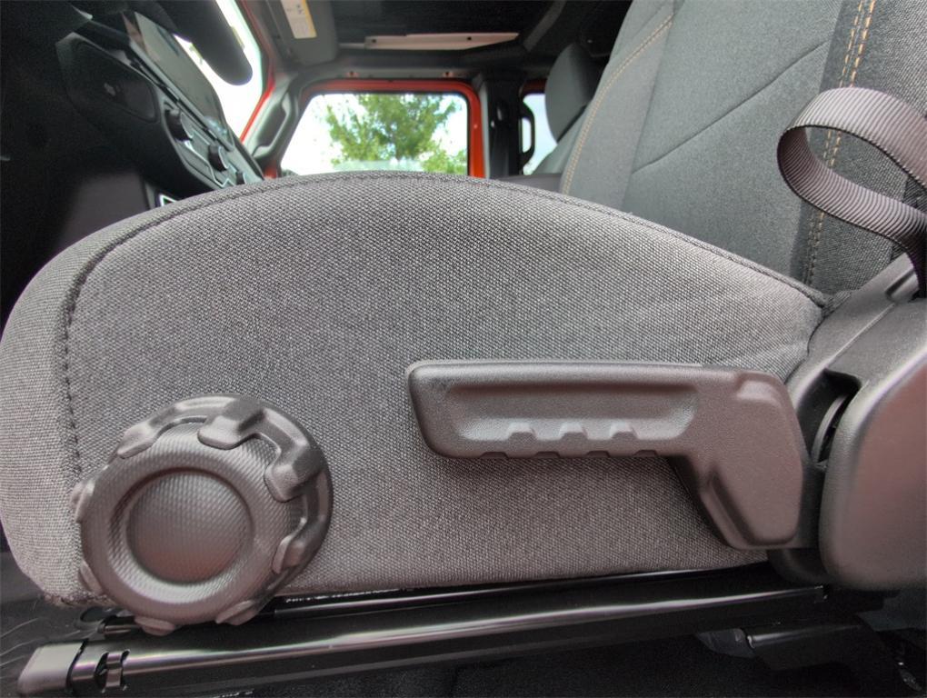 new 2025 Jeep Wrangler car, priced at $50,819