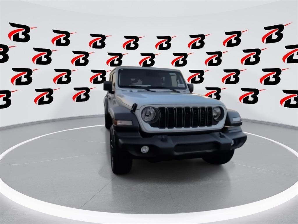 new 2025 Jeep Wrangler car, priced at $45,678