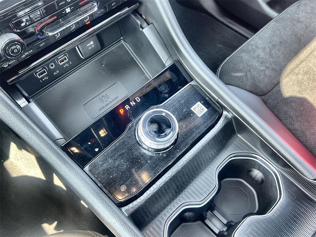 new 2025 Jeep Grand Cherokee car, priced at $45,650