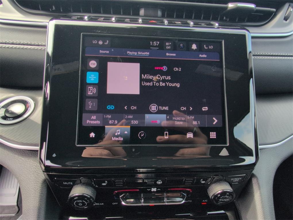 new 2025 Jeep Grand Cherokee car, priced at $40,503
