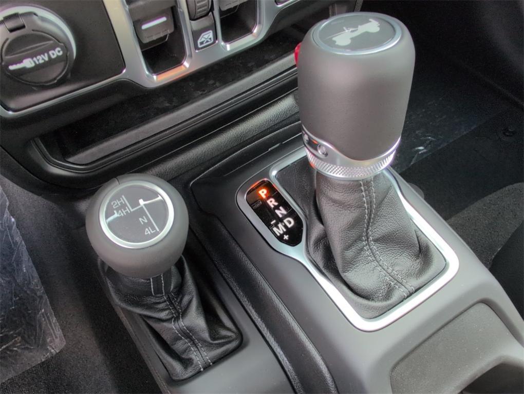 new 2025 Jeep Wrangler car, priced at $54,087