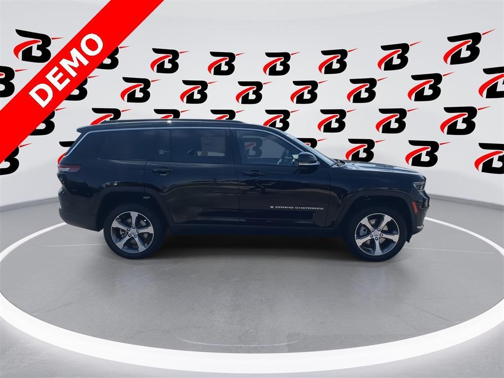 new 2025 Jeep Grand Cherokee L car, priced at $47,469