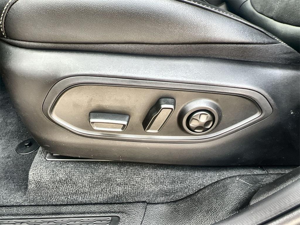 new 2025 Jeep Grand Cherokee car, priced at $44,655