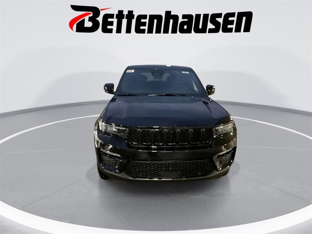 new 2025 Jeep Grand Cherokee car, priced at $51,400