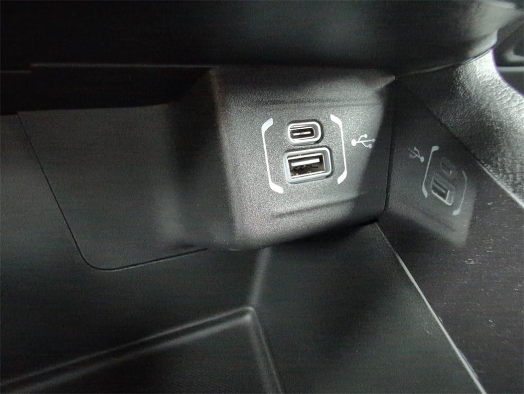 new 2025 Jeep Compass car, priced at $26,441