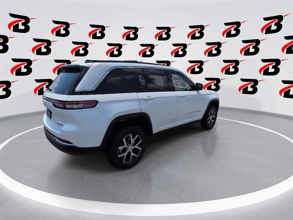 new 2025 Jeep Grand Cherokee car, priced at $46,755