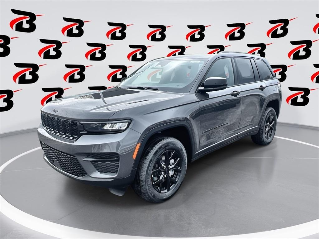 new 2025 Jeep Grand Cherokee car, priced at $41,530