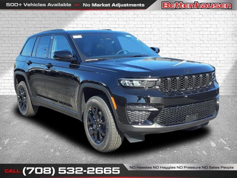 new 2025 Jeep Grand Cherokee car, priced at $43,892