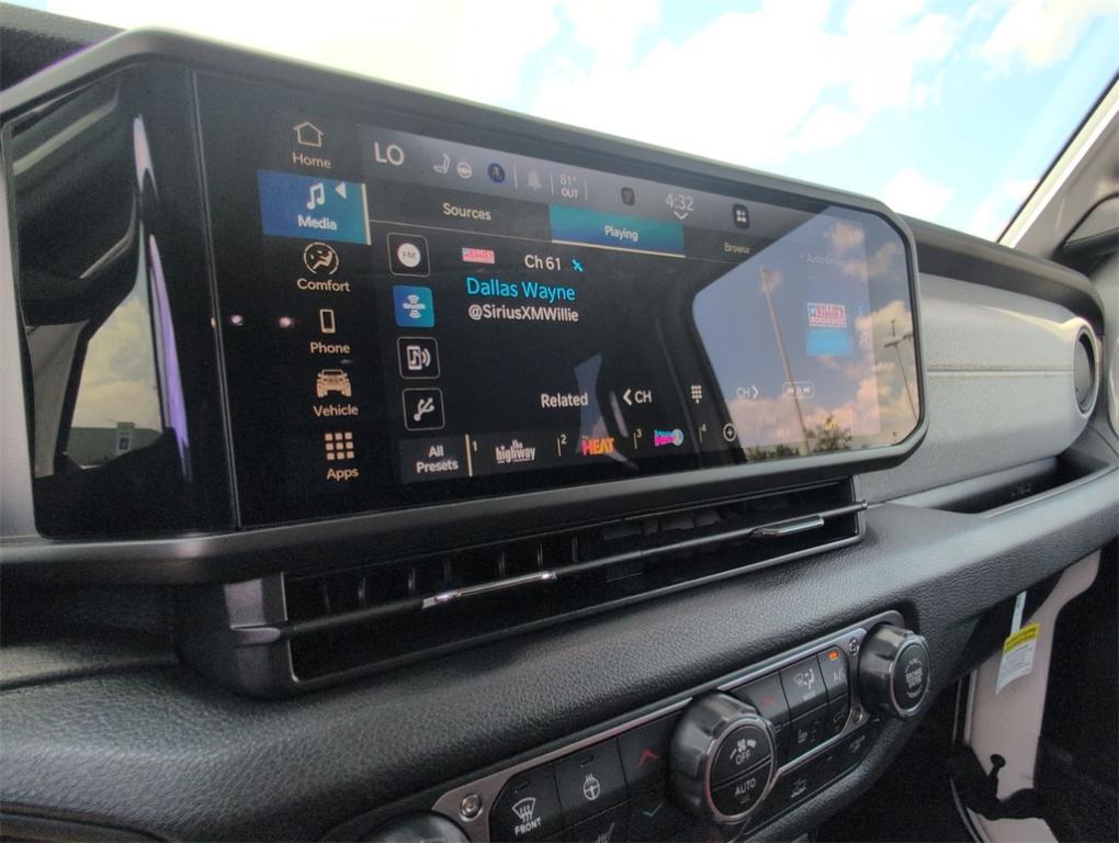new 2025 Jeep Wrangler car, priced at $43,797