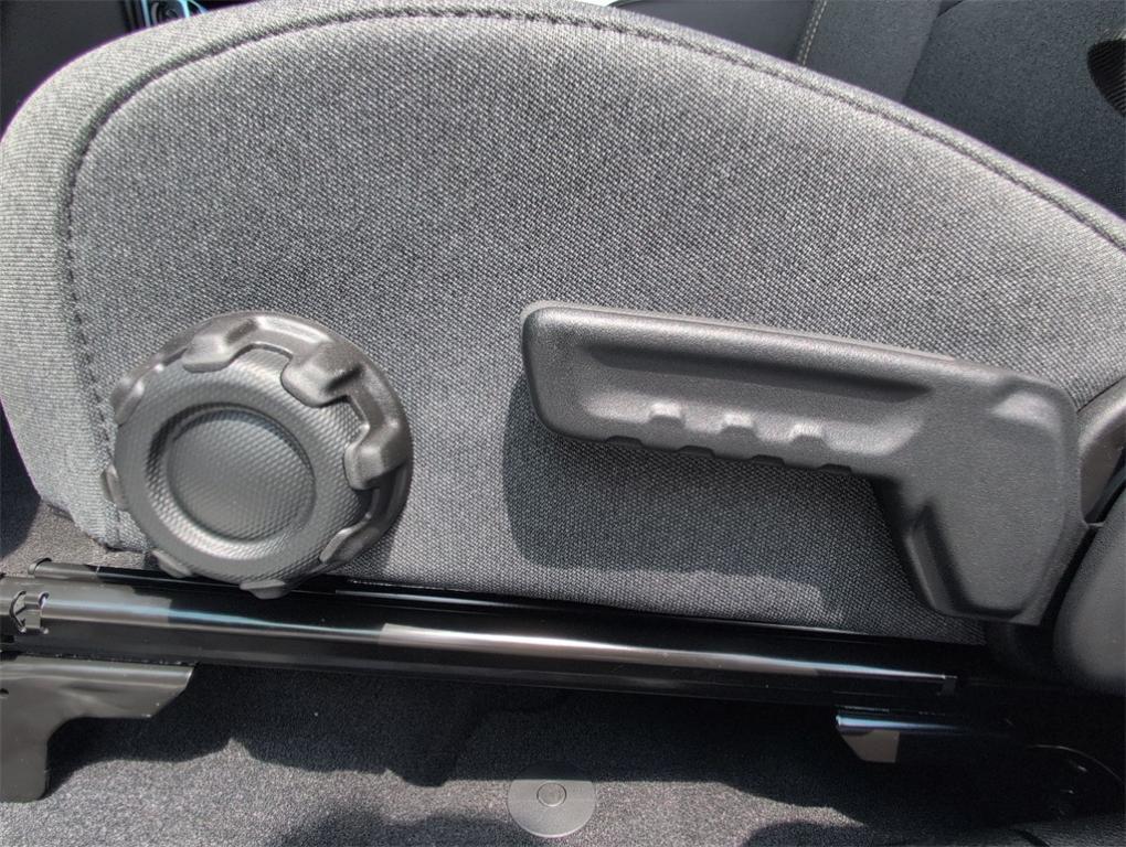 new 2025 Jeep Wrangler car, priced at $43,797