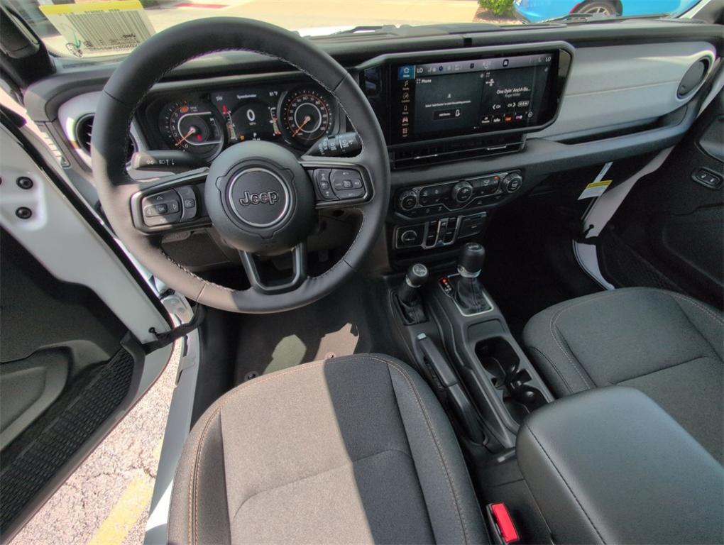 new 2025 Jeep Wrangler car, priced at $43,797
