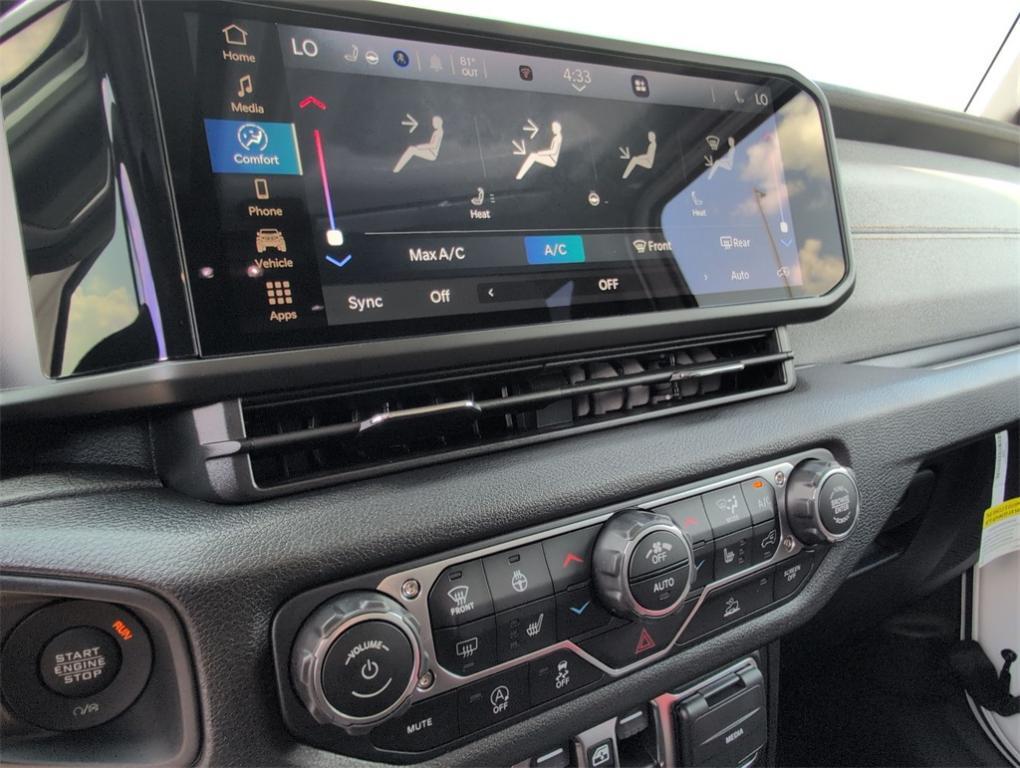 new 2025 Jeep Wrangler car, priced at $43,797