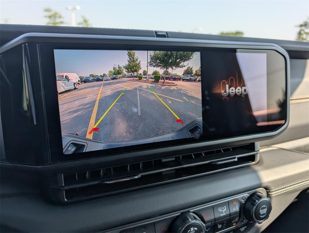 new 2025 Jeep Gladiator car, priced at $43,710