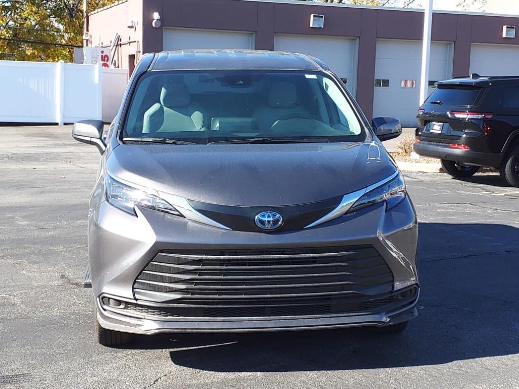 used 2024 Toyota Sienna car, priced at $64,999