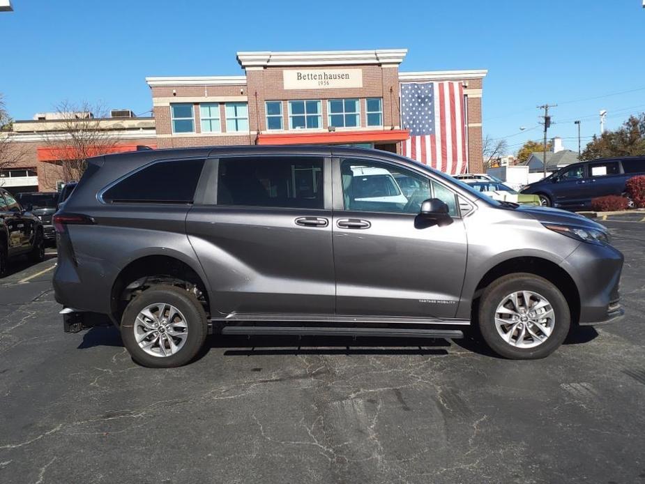 used 2024 Toyota Sienna car, priced at $64,999