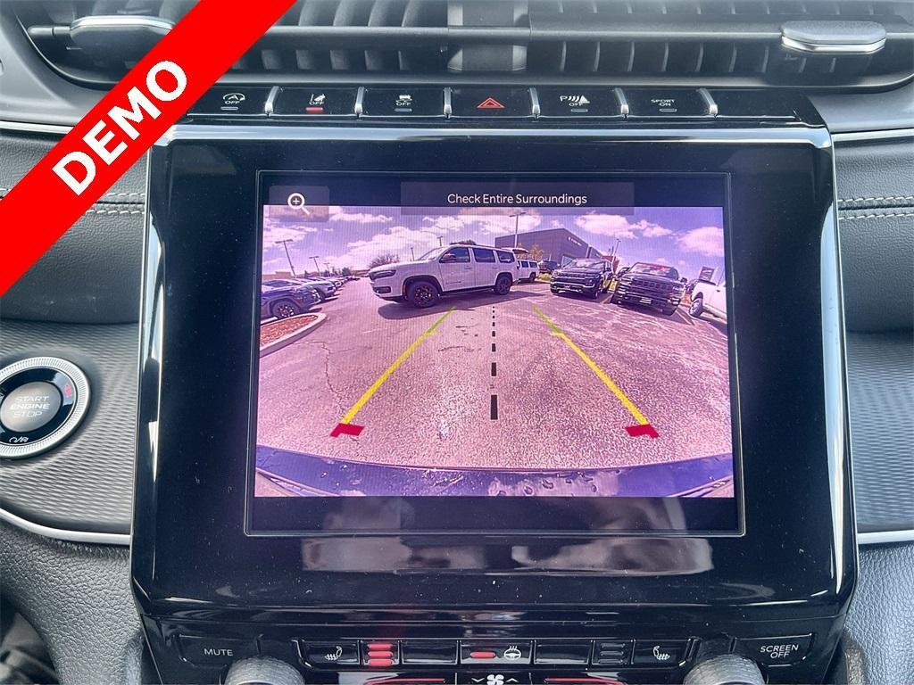 new 2025 Jeep Grand Cherokee L car, priced at $41,986