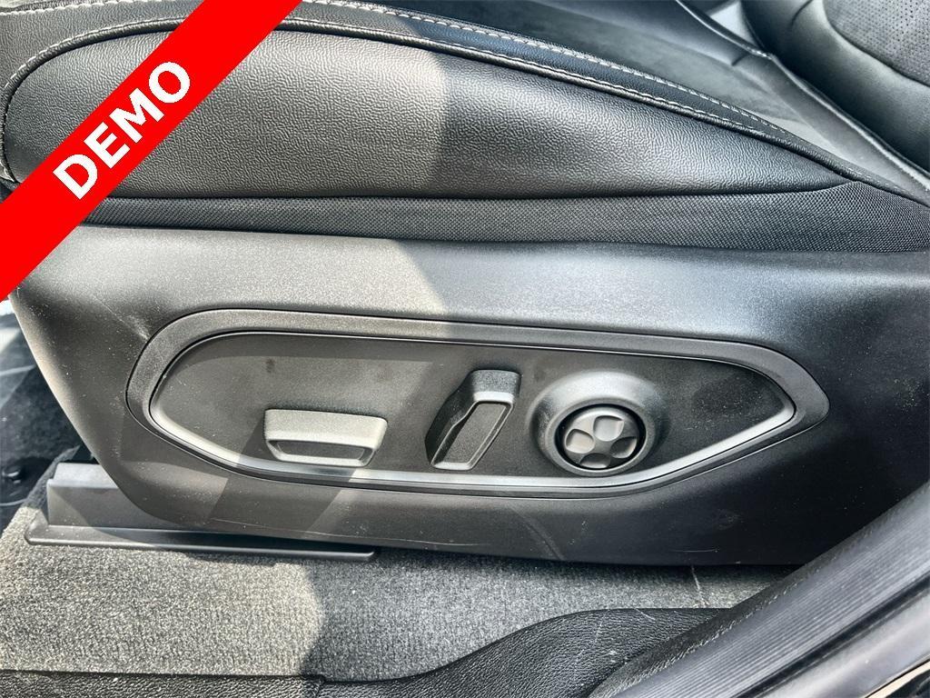 new 2025 Jeep Grand Cherokee L car, priced at $41,986