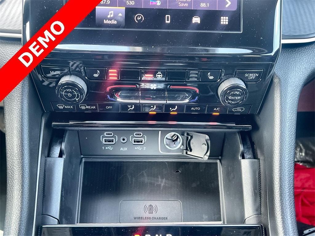 new 2025 Jeep Grand Cherokee L car, priced at $41,986