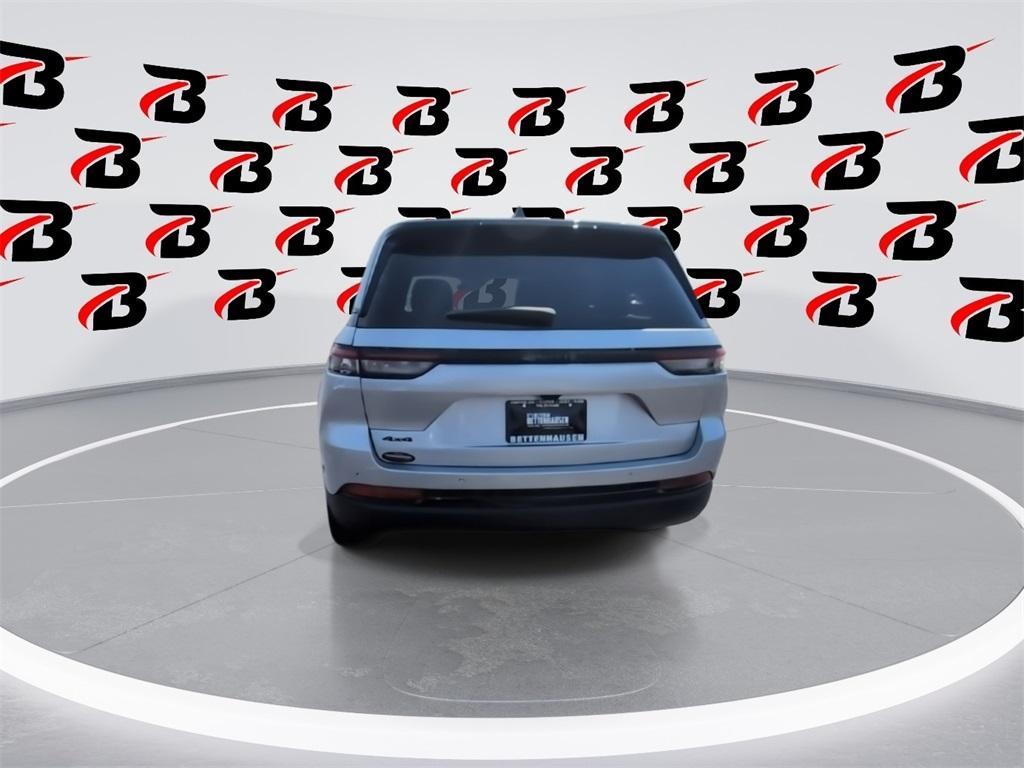new 2025 Jeep Grand Cherokee car, priced at $42,667