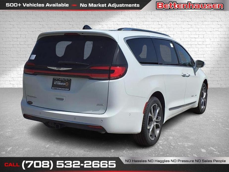 new 2024 Chrysler Pacifica car, priced at $57,749