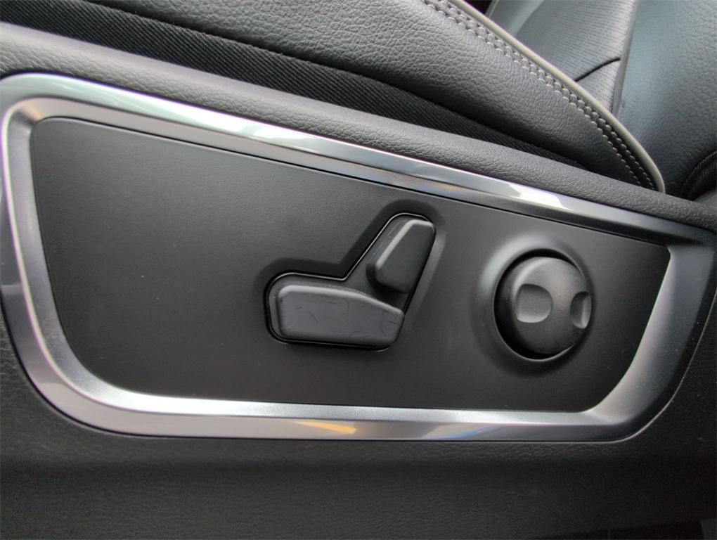 new 2025 Ram 1500 car, priced at $63,208