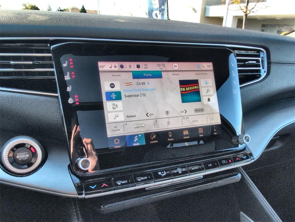 new 2025 Jeep Wagoneer L car, priced at $78,739