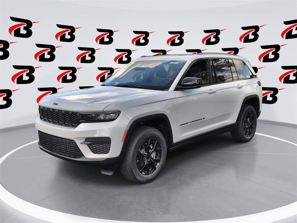 new 2025 Jeep Grand Cherokee car, priced at $42,930