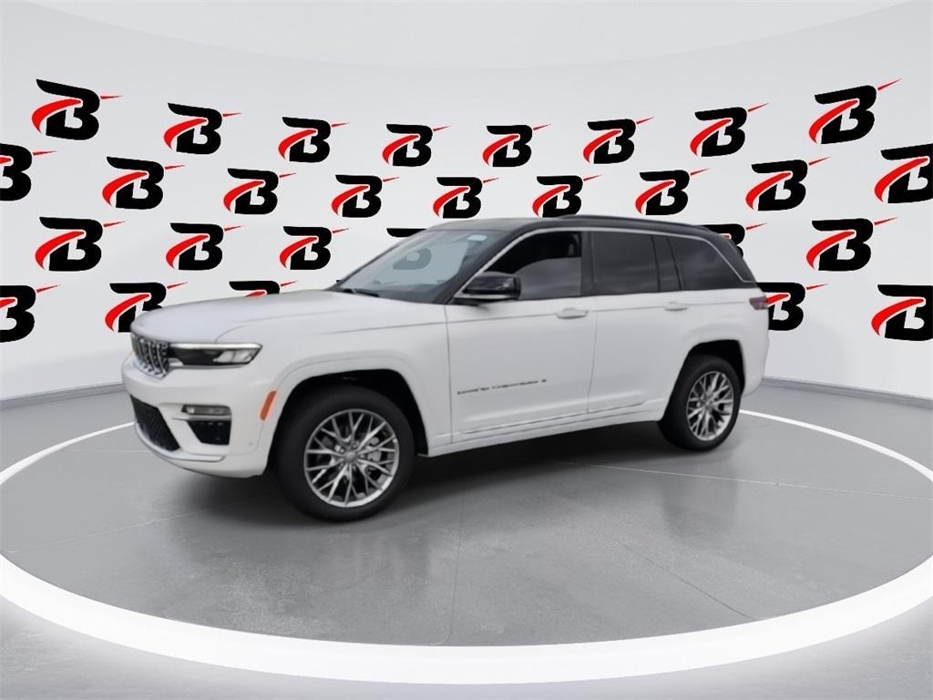 new 2025 Jeep Grand Cherokee car, priced at $57,147