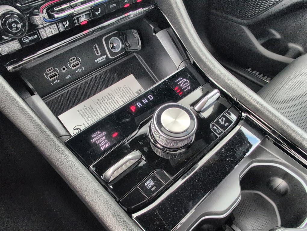 new 2025 Jeep Grand Cherokee car, priced at $57,147