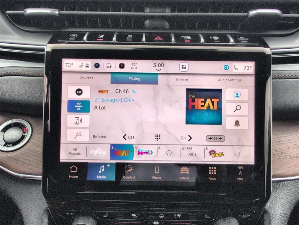 new 2025 Jeep Grand Cherokee car, priced at $57,147