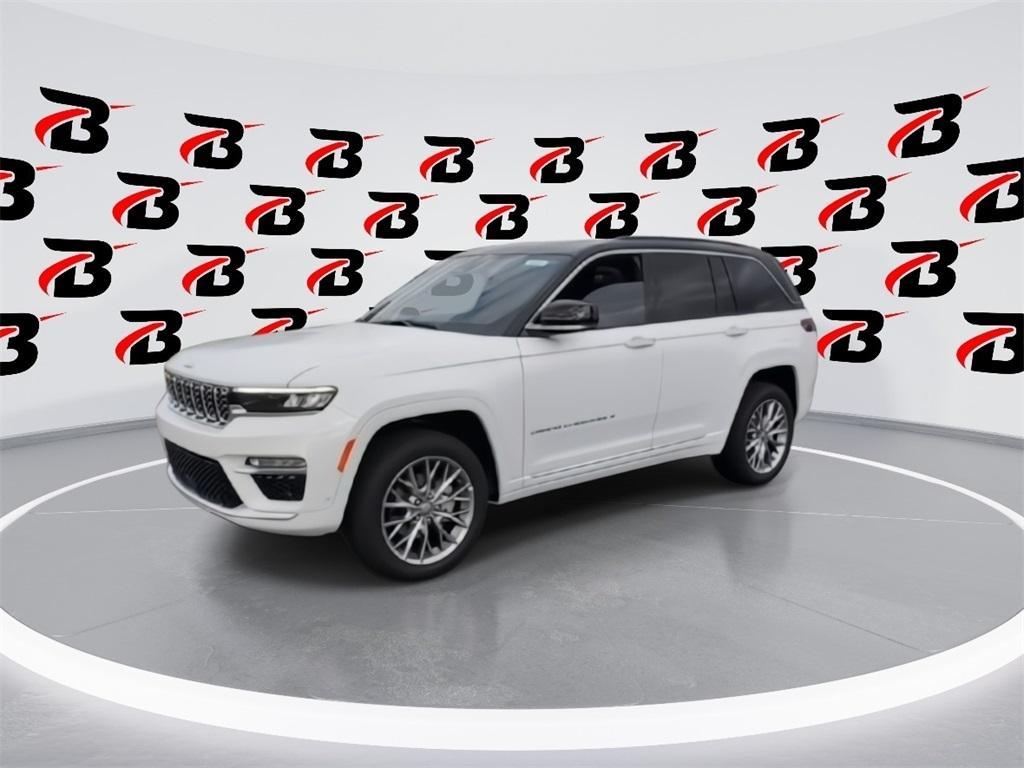 new 2025 Jeep Grand Cherokee car, priced at $57,147