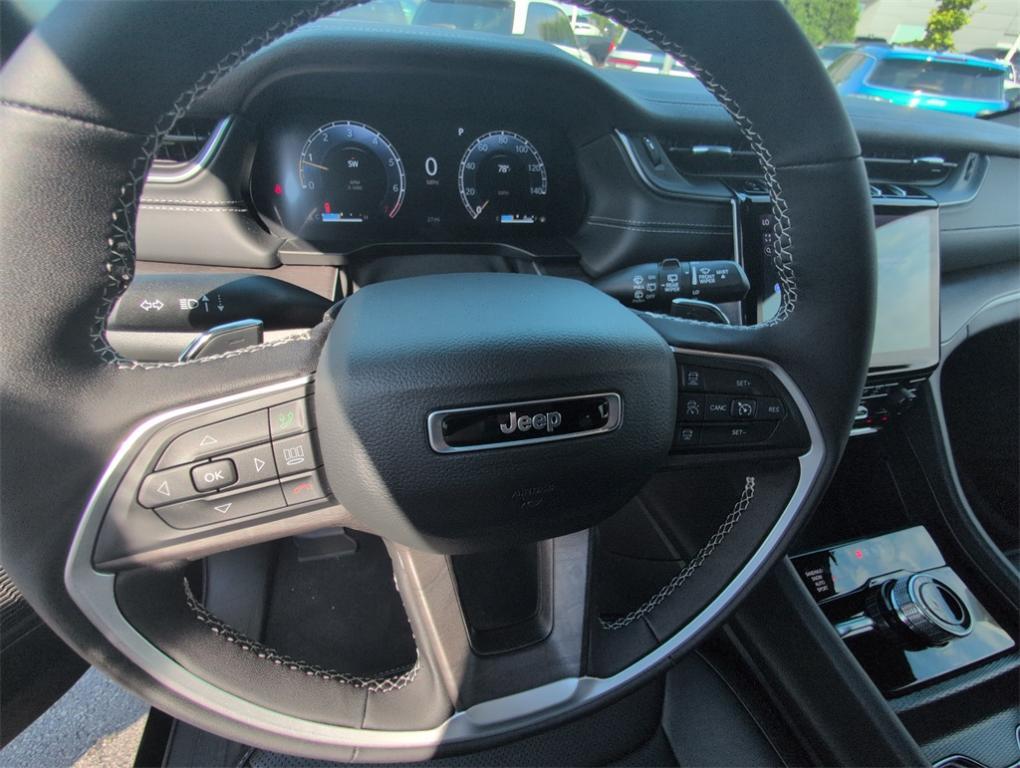 new 2025 Jeep Grand Cherokee car, priced at $47,264