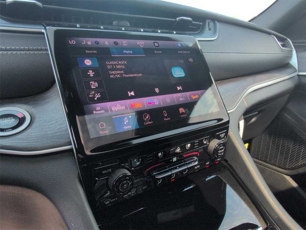 new 2025 Jeep Grand Cherokee car, priced at $47,264