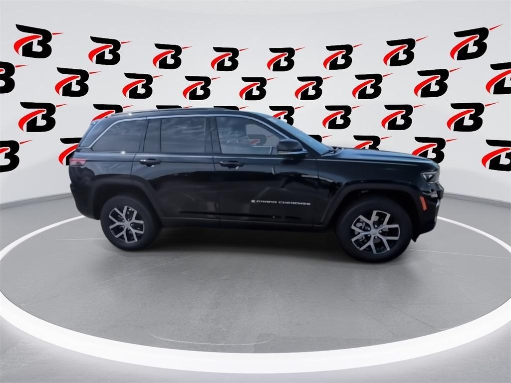 new 2025 Jeep Grand Cherokee car, priced at $47,264
