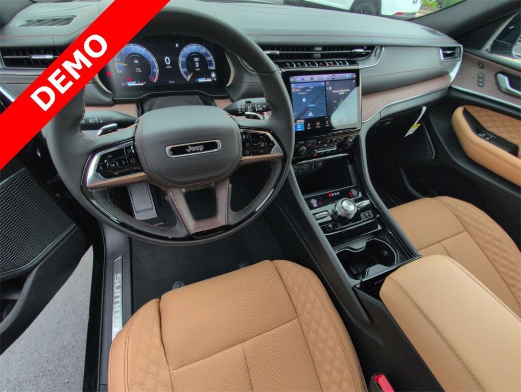 new 2025 Jeep Grand Cherokee car, priced at $58,486