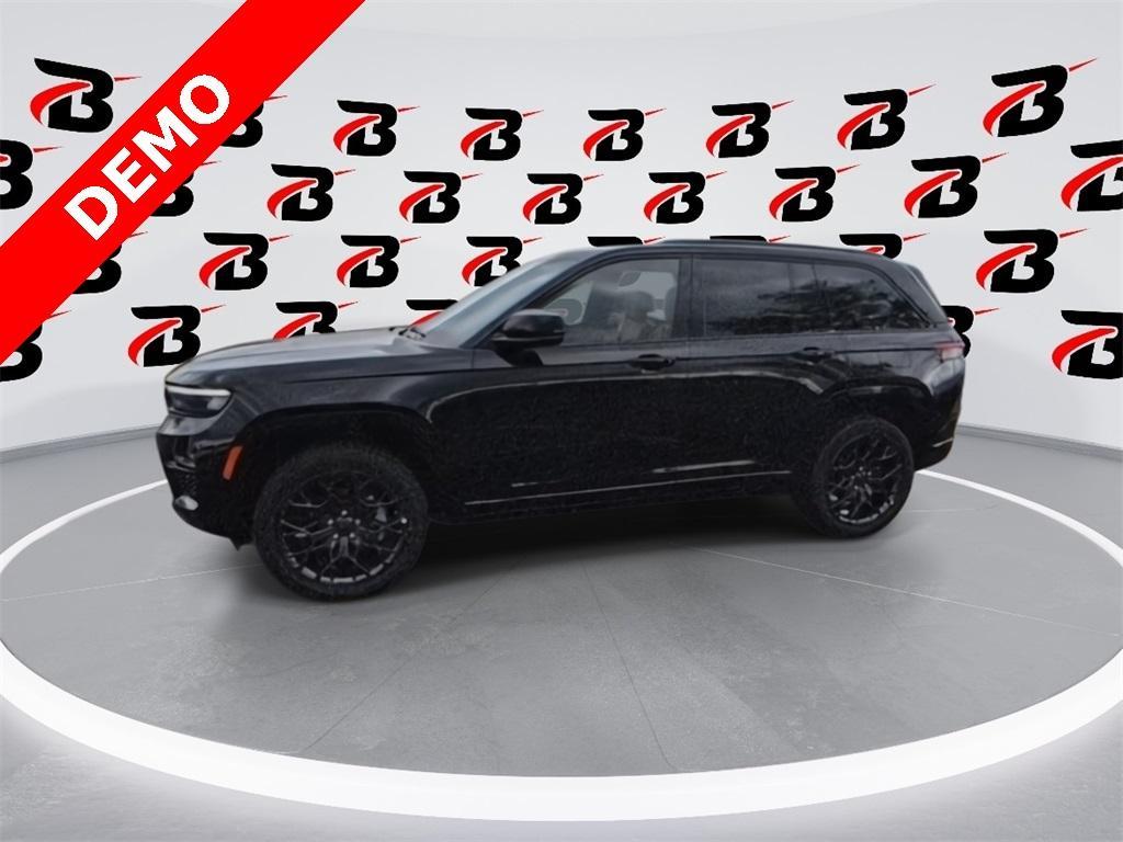 new 2025 Jeep Grand Cherokee car, priced at $58,486