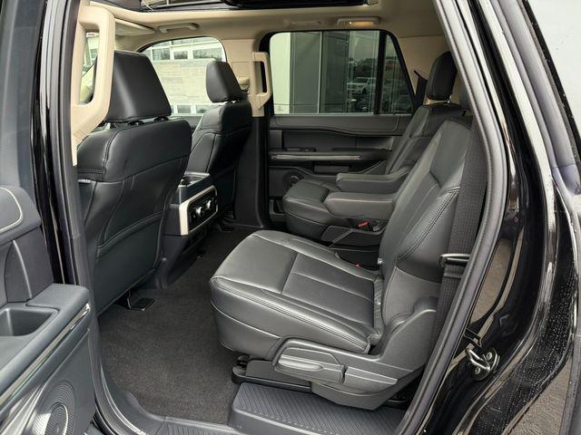 new 2024 Ford Expedition car, priced at $67,204