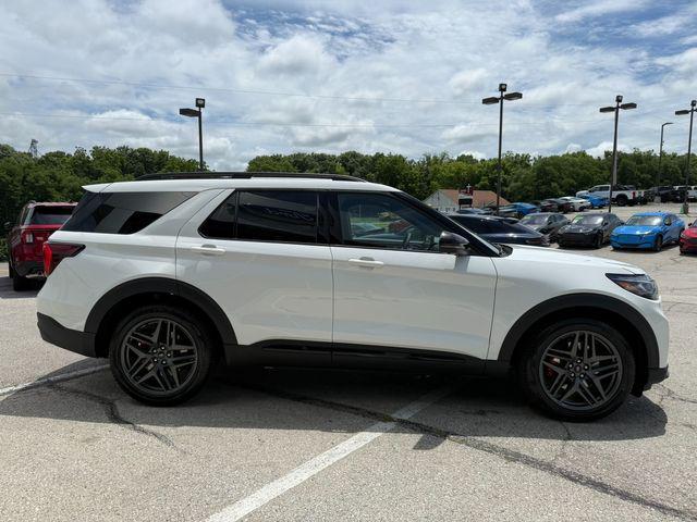 new 2025 Ford Explorer car, priced at $58,289