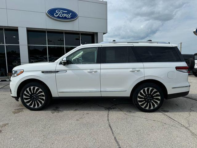 used 2023 Lincoln Navigator car, priced at $81,899