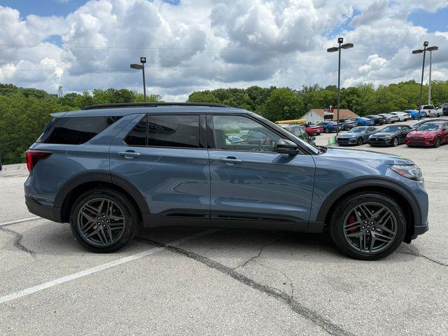 new 2025 Ford Explorer car, priced at $57,547