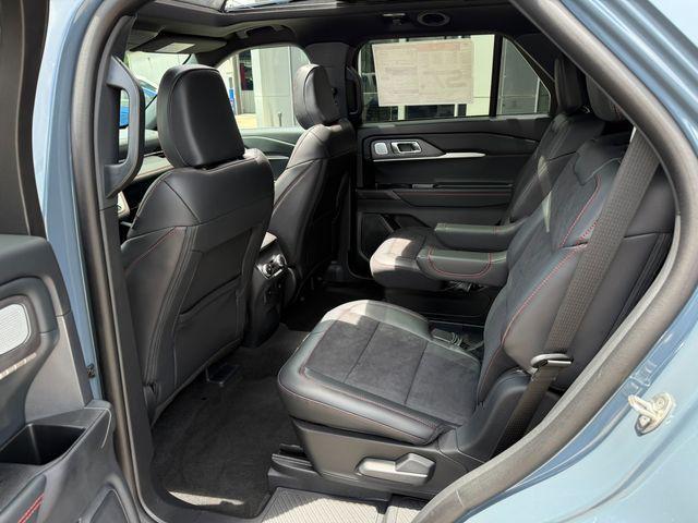 new 2025 Ford Explorer car, priced at $57,547