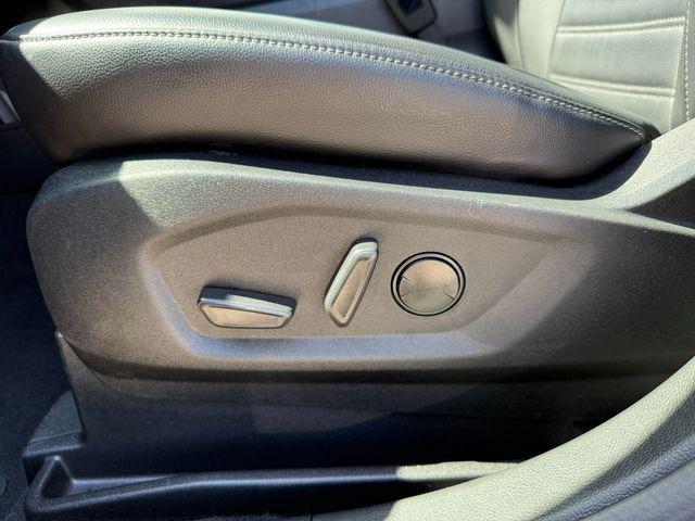 used 2024 Ford Edge car, priced at $28,399