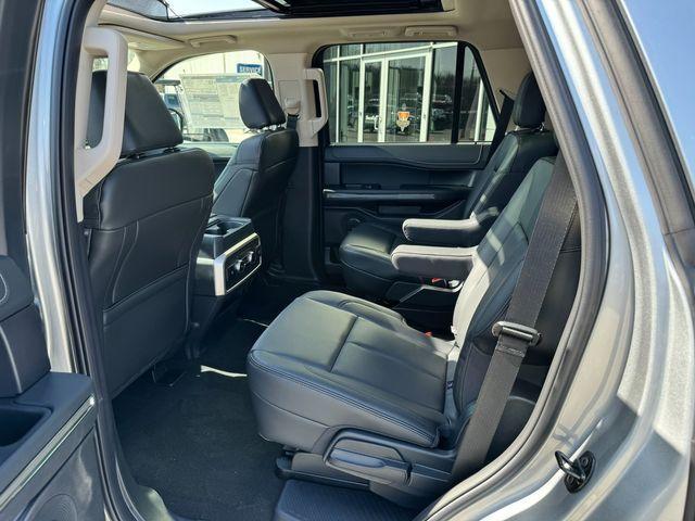 new 2024 Ford Expedition car, priced at $66,239