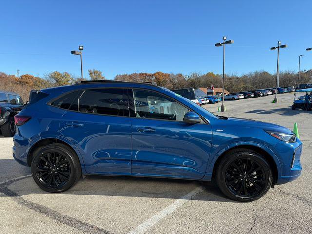 used 2023 Ford Escape car, priced at $29,999