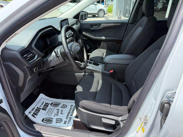 new 2025 Ford Escape car, priced at $29,881