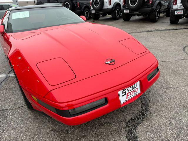 used 1995 Chevrolet Corvette car, priced at $10,400