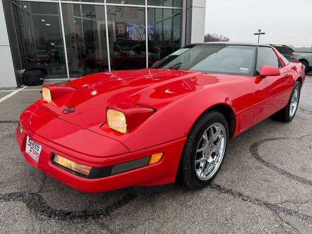 used 1995 Chevrolet Corvette car, priced at $10,400